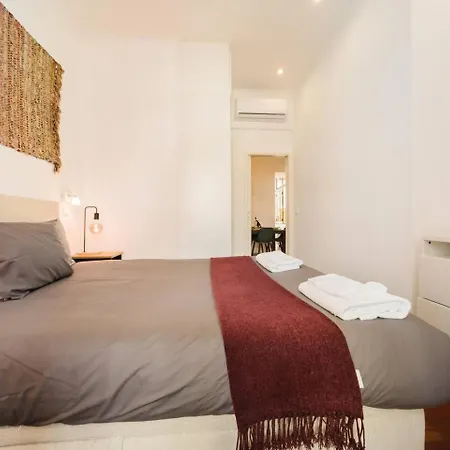 Chiado Gem Private Pool & Patio Retreat Apartament *