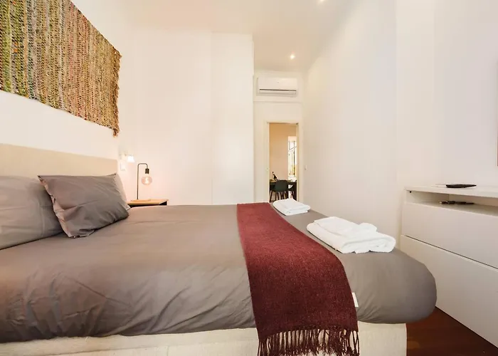 Chiado Gem Private Pool & Patio Retreat Apartament *