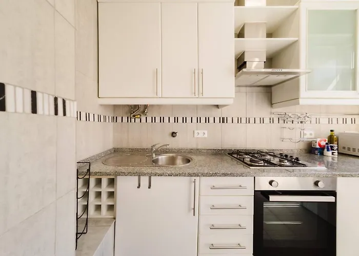 Chiado Gem Private Pool & Patio Retreat Apartament *