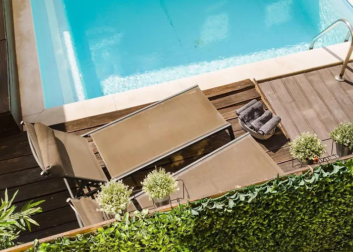 Apartament Chiado Gem Private Pool & Patio Retreat Lizbona