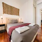 Chiado Gem Private Pool & Patio Retreat Lisbona