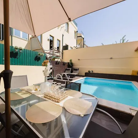 Chiado Gem Patio Retreat & Private Pool