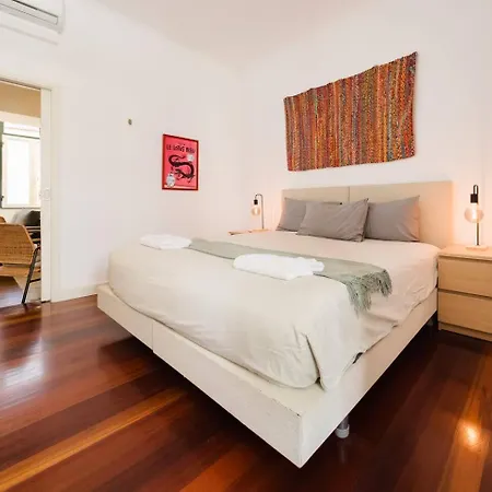 Chiado Gem Private Pool & Patio Retreat Lissabon